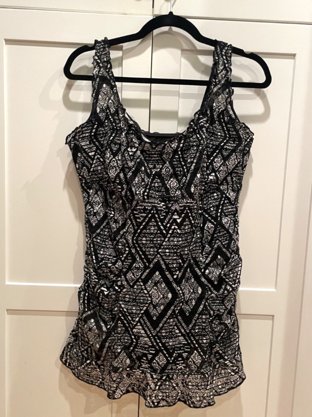 Becca by Rebecca Virtue black & white one piece Dress Swimsuit Size 2X (20-22)